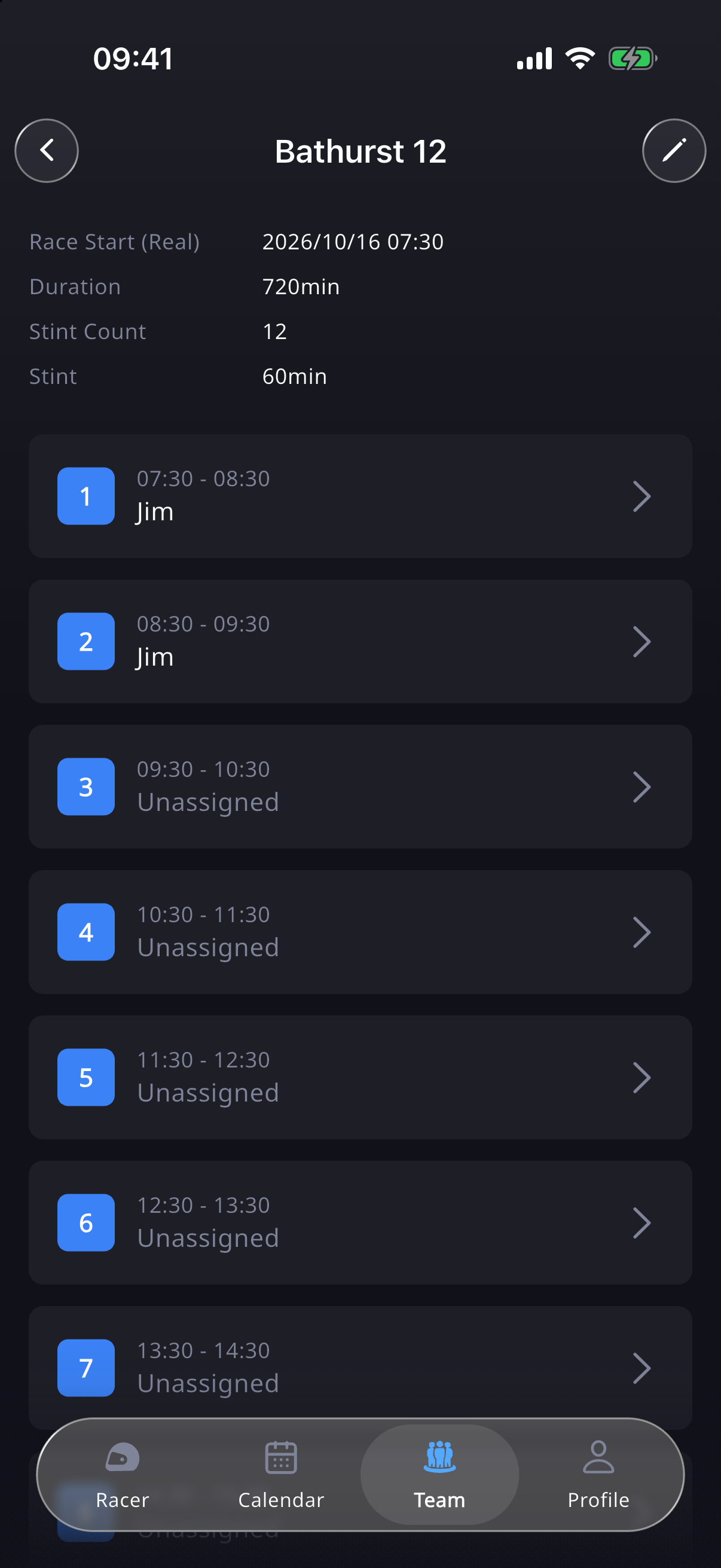 WeRacing 手机端的车组排班界面。